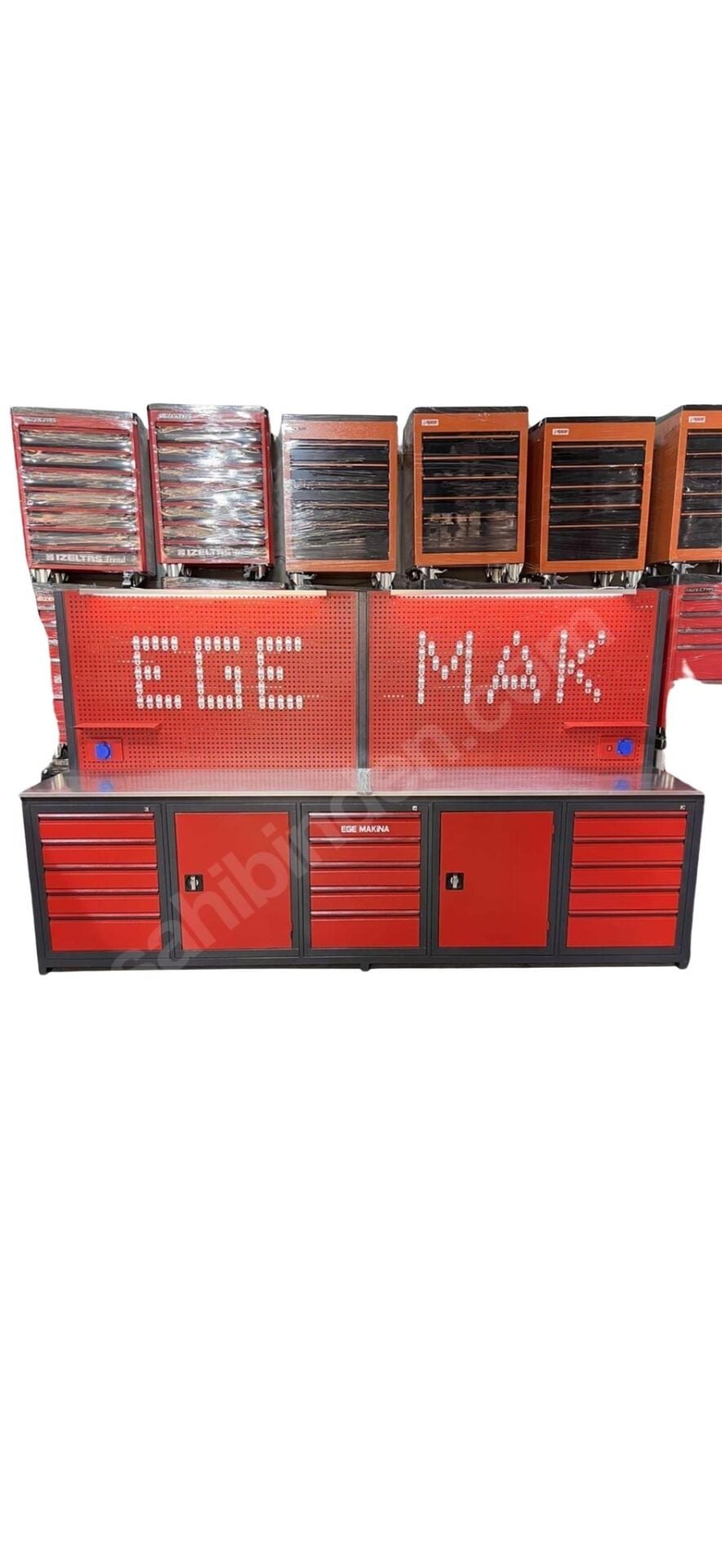 3.15 Metre 15 Çekmeceli 2 Dolaplı Tezgah