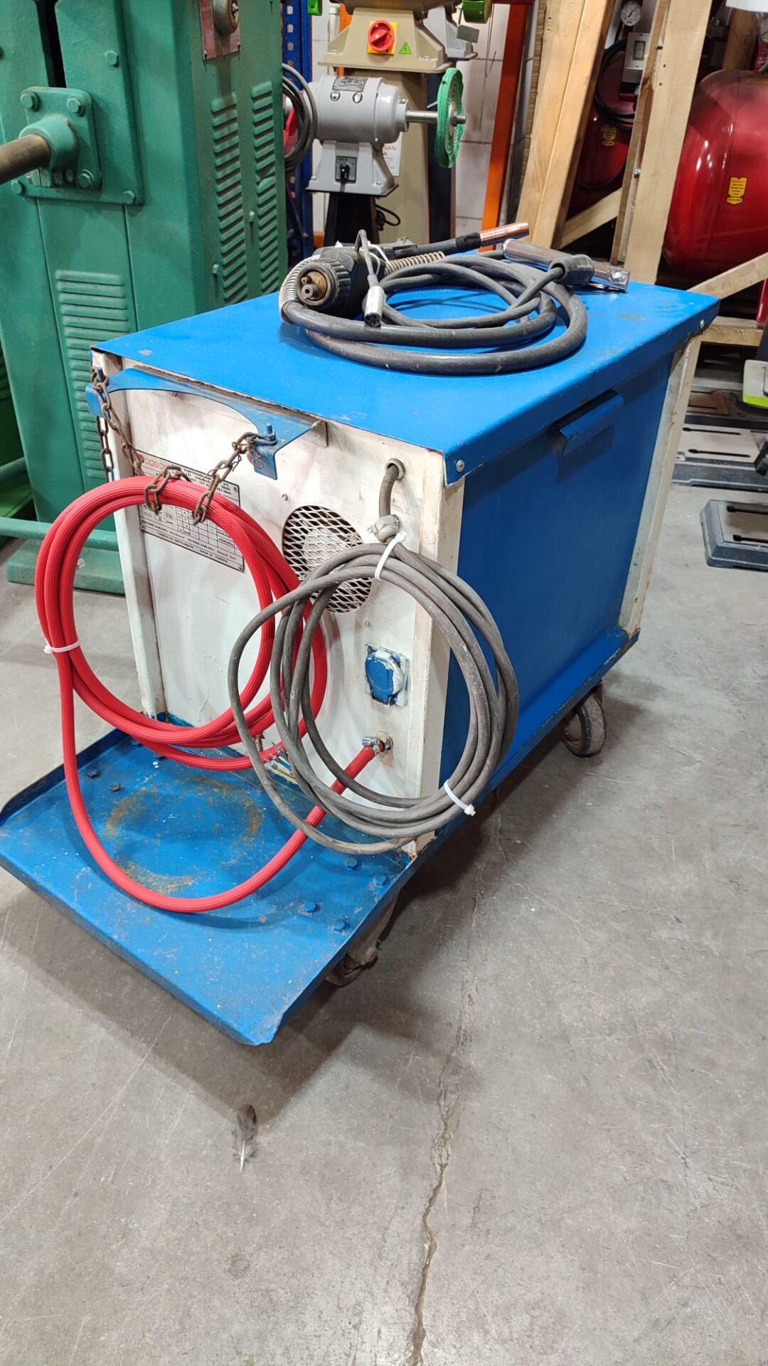 BAŞAR 180 AMPER GAZALTI KAYNAK MAKİNASI