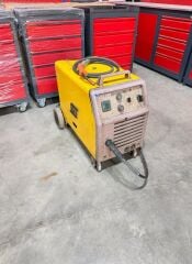 265 AMPER GAZALTI KAYNAK MAKİNASI 380V